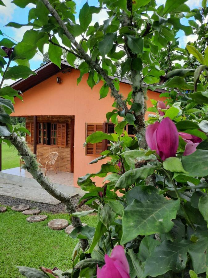 Fazenda Tamandua Casa De Campo - Cabana Coragem Rio Rufino Exterior photo