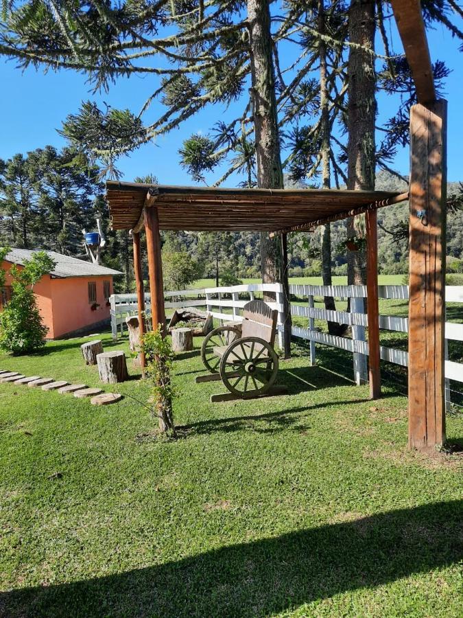 Fazenda Tamandua Casa De Campo - Cabana Coragem Rio Rufino Exterior photo